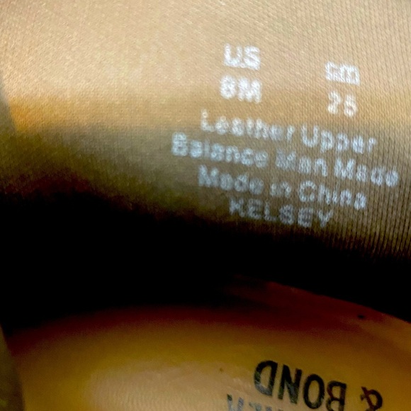 Bleeker and Bond Olive Green Kelsey Suede Booties Size 8 - Picture 6 of 7